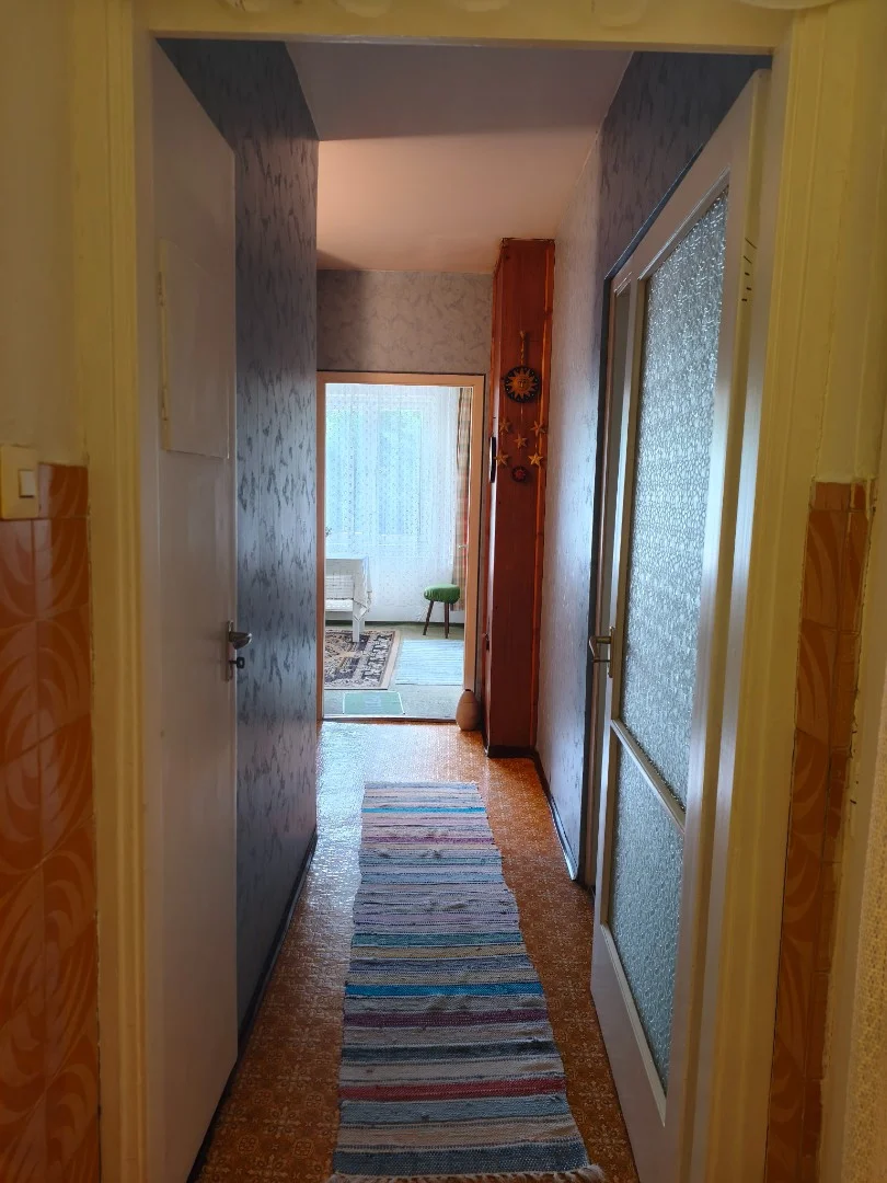 Eladó panel lakás Dunaújváros - Kép 4
