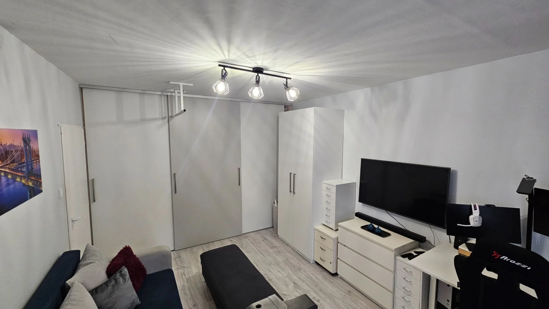 Eladó panel lakás Pécs Megyeri tér
