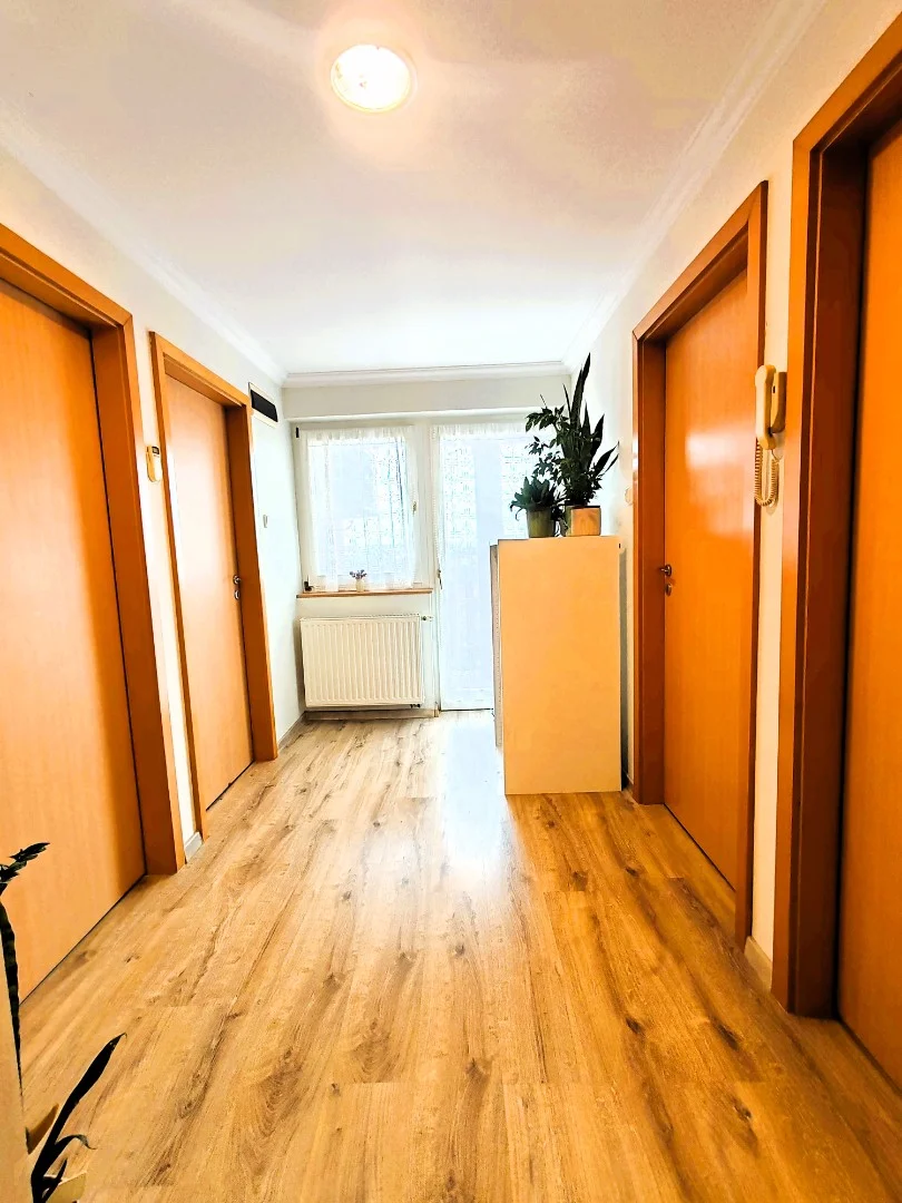 Eladó családi ház Szekszárd - Kép 13