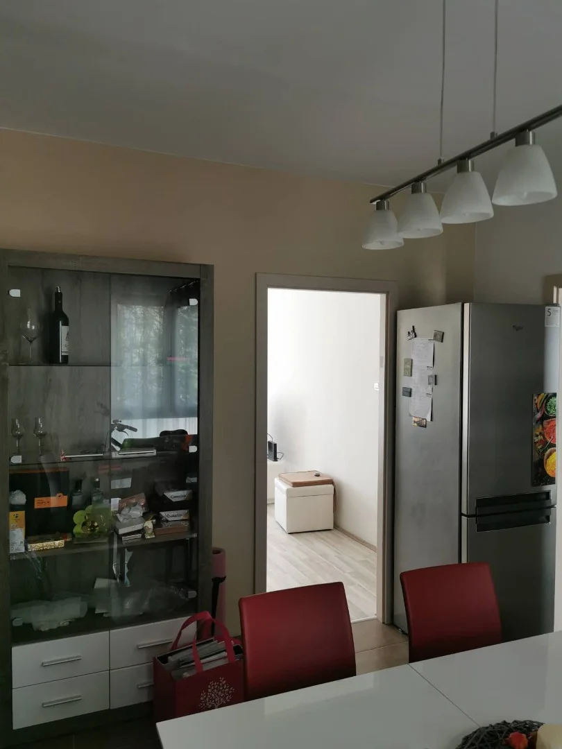 Kiadó panel lakás Pécs Budai Nagy Antal - Kép 3