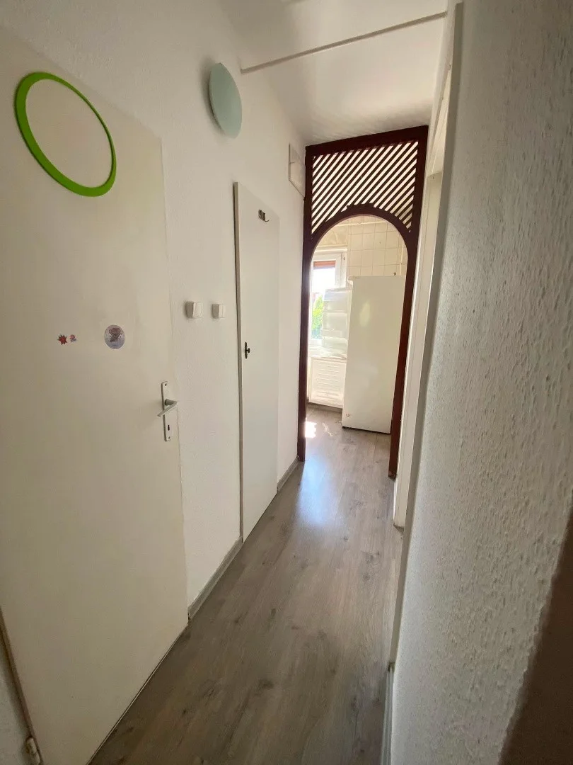 Eladó panel lakás Dunaújváros - Kép 7
