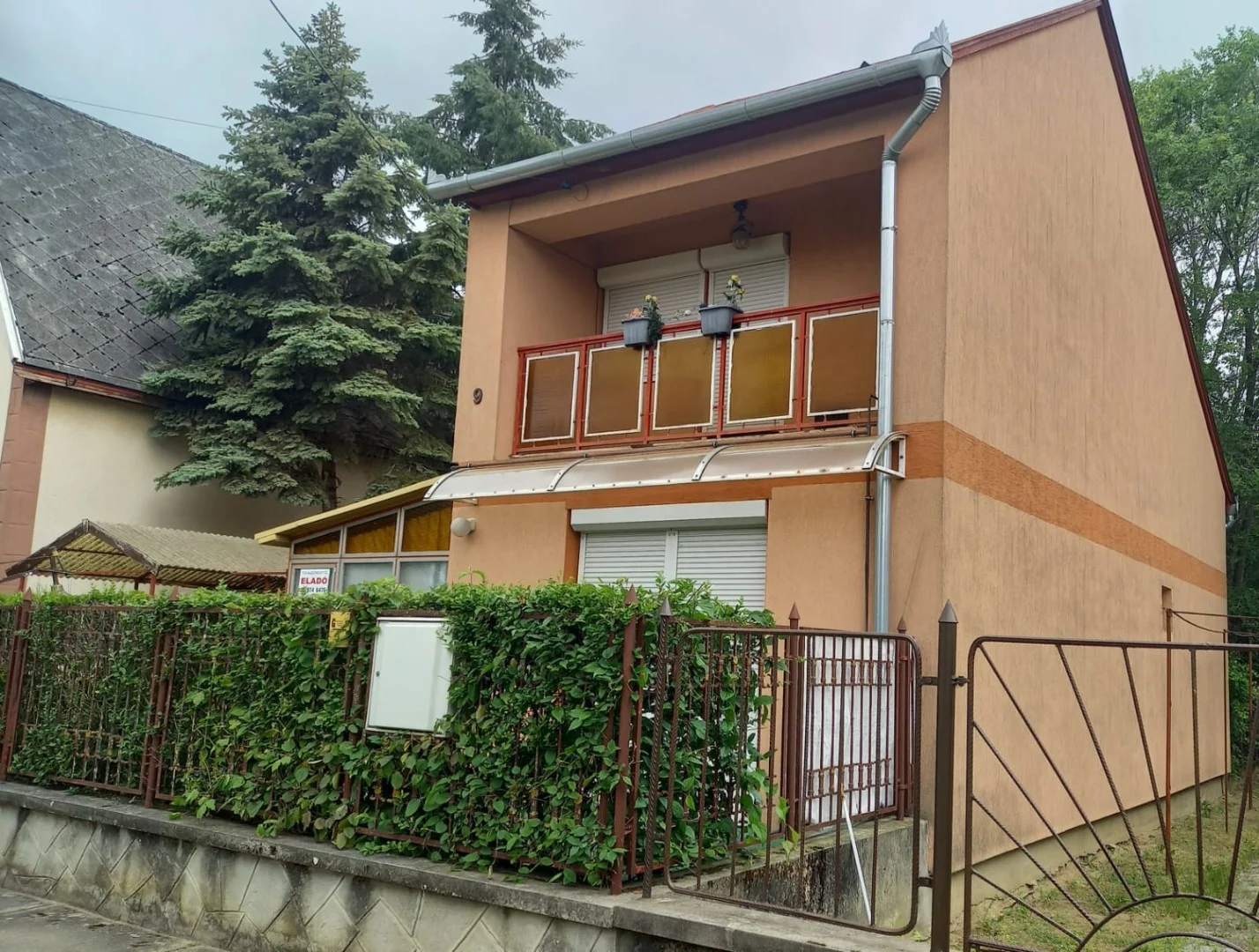 Eladó önálló nyaraló nyaraló / üdülő Lakitelek Csónak
