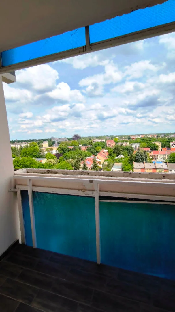 Eladó panel lakás Debrecen Lehel u - Kép 3