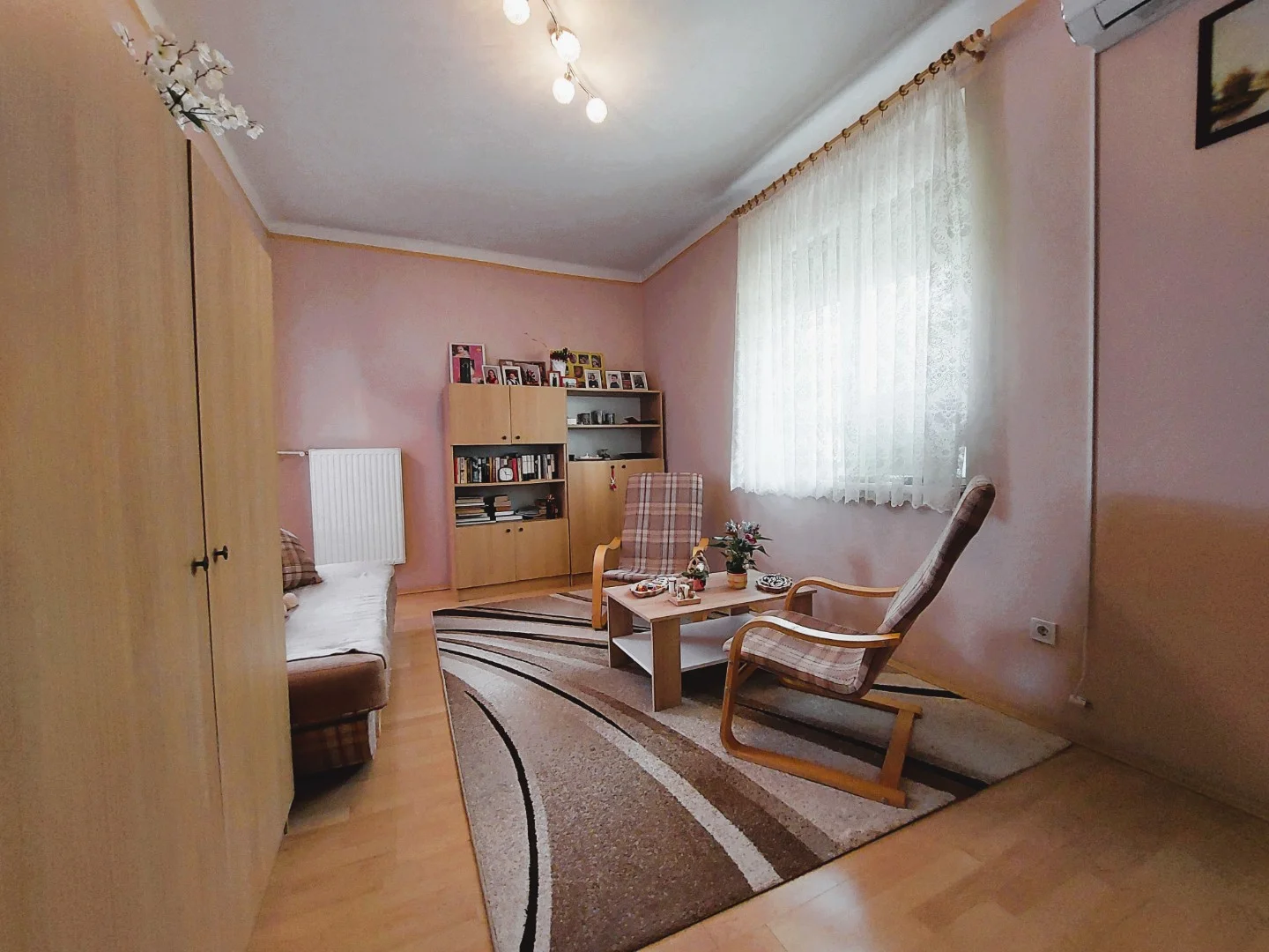 Eladó tégla lakás Pécs P.L.