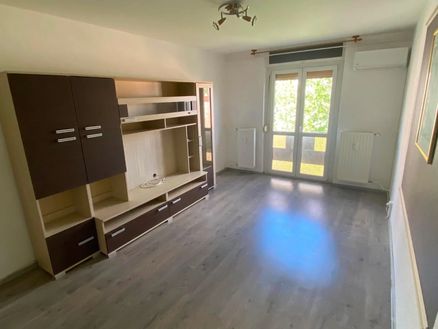 Eladó panel lakás Dunaújváros - Kép 3