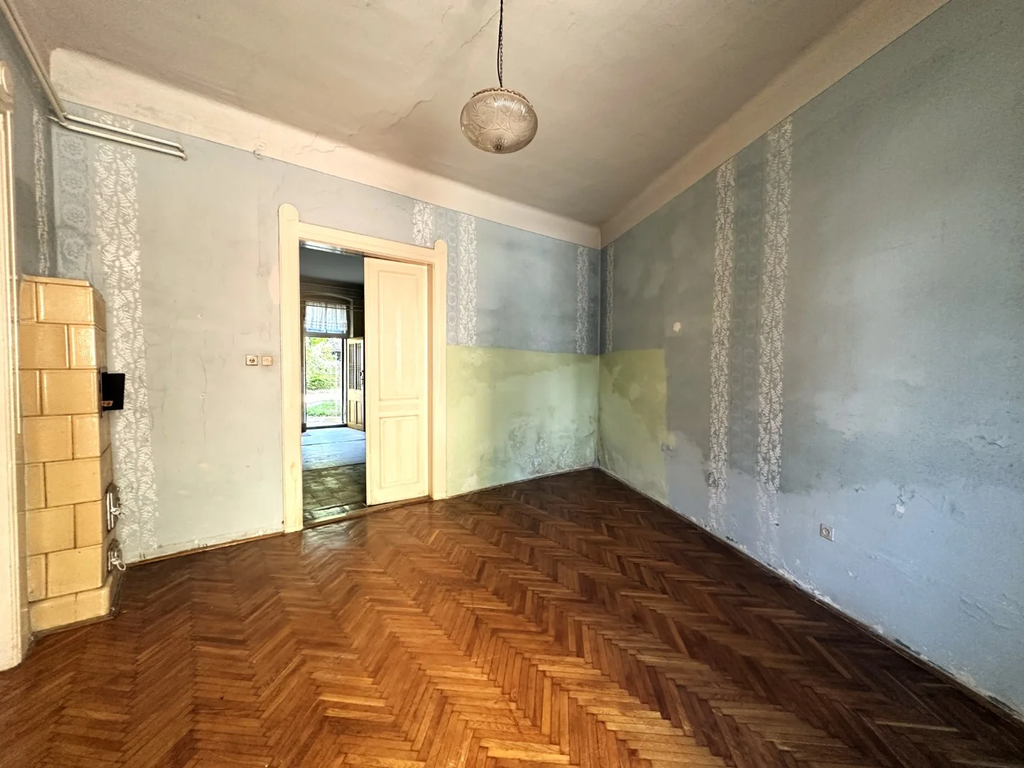 Eladó tégla lakás Pécs Alkotmány utca - Kép 7