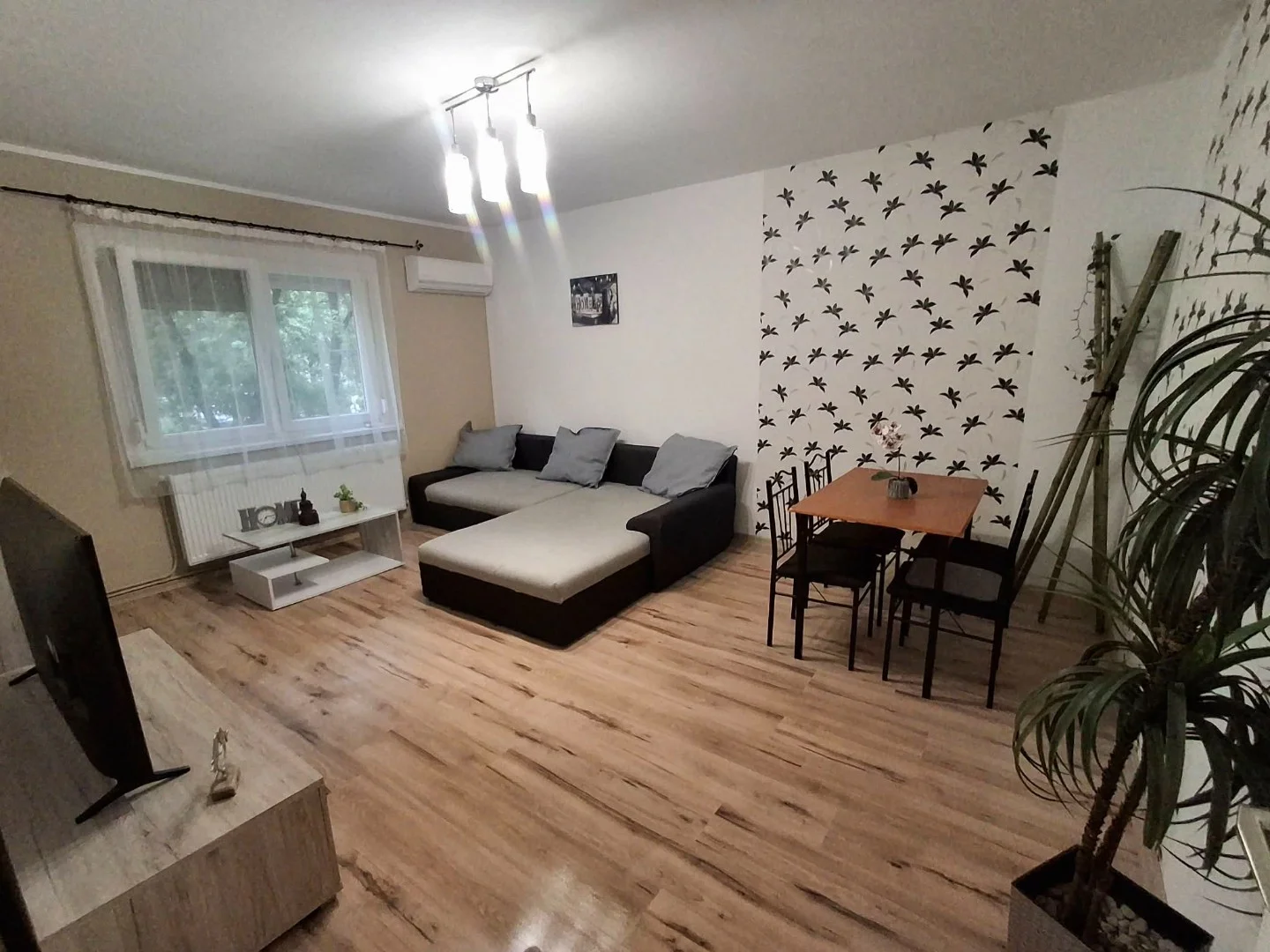 Eladó panel lakás Békéscsaba Őr utca - Kép 4