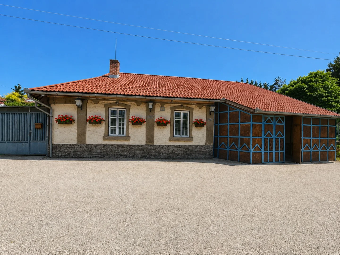 Eladó étterem, bisztró iroda / üzlet / kereskedelmi / szolgáltató Tatabánya