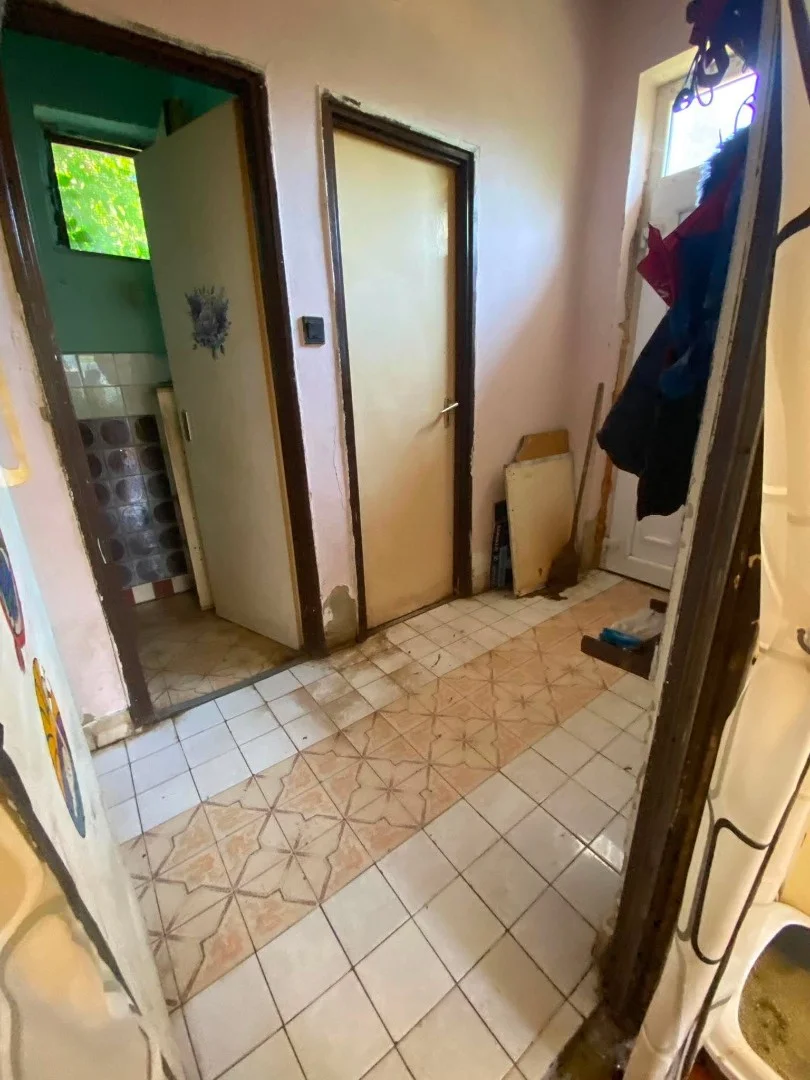 Eladó családi ház Nagyvenyim - Kép 14