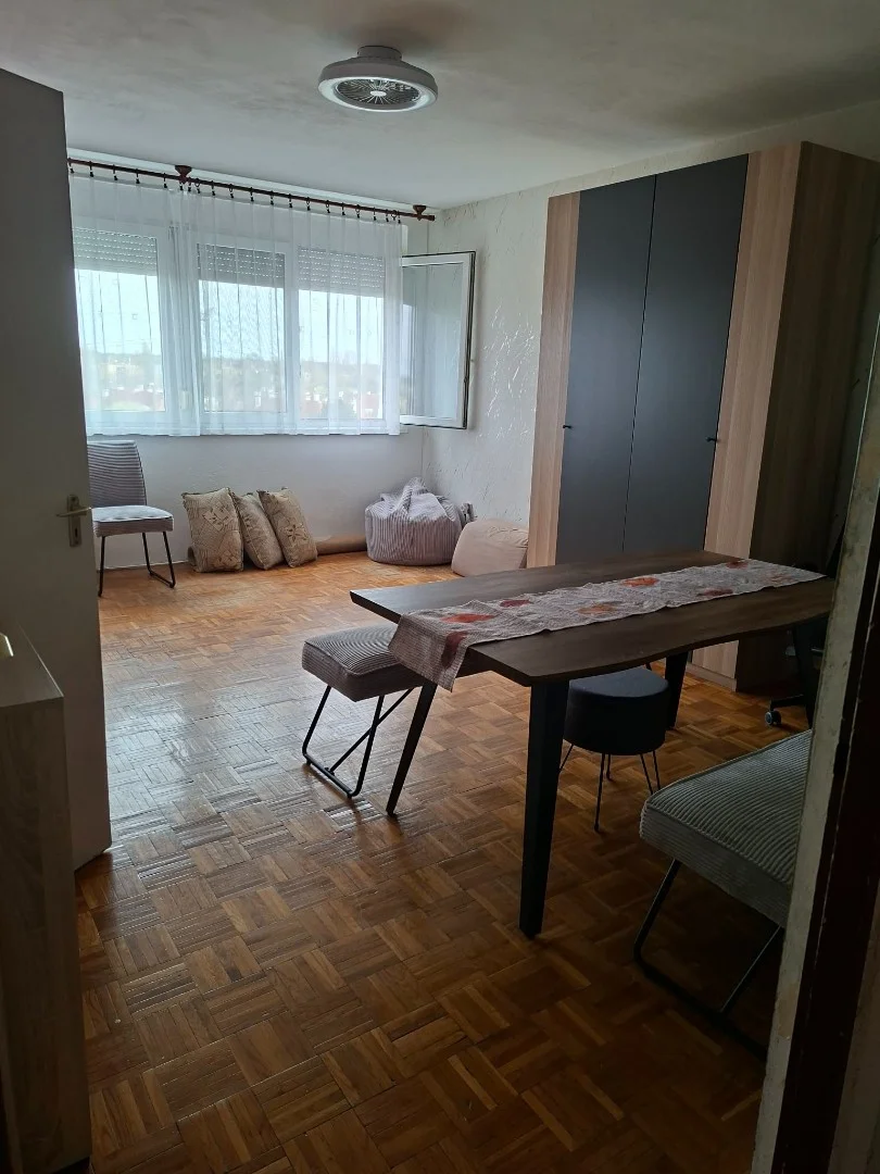 Eladó panel lakás Budapest 14. ker. Gvadányi utca - Kép 2