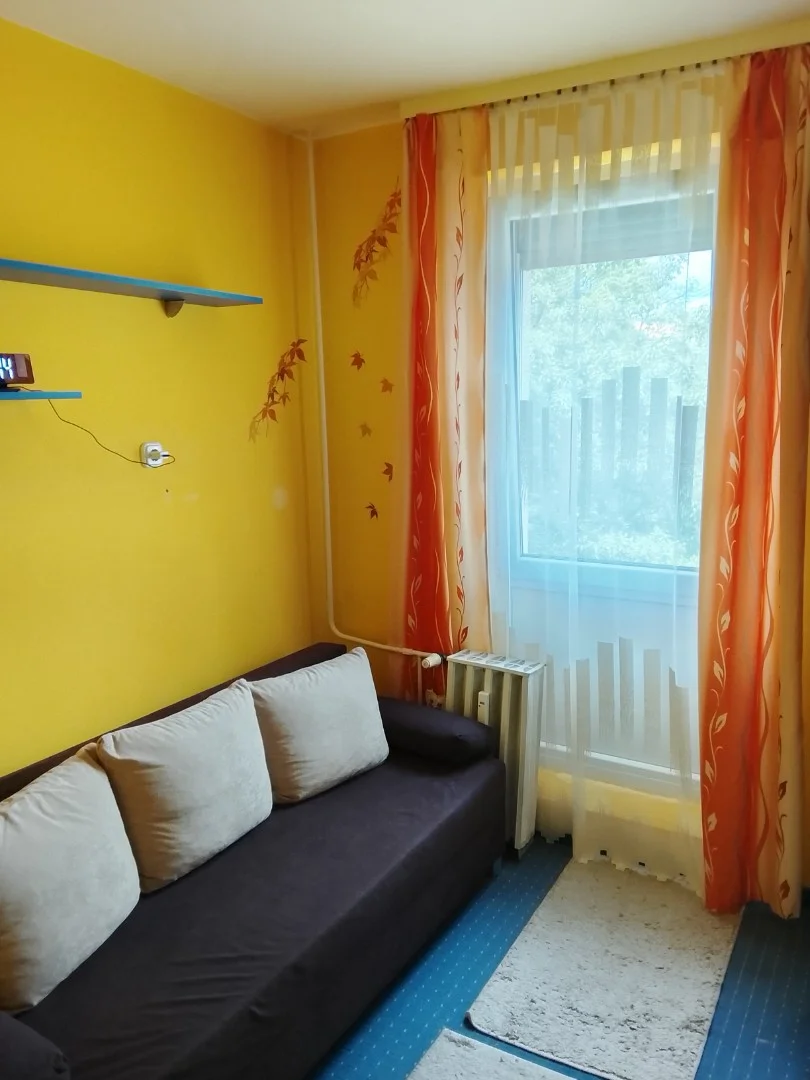 Eladó panel lakás Pécs Polgárszőlő utca - Kép 8