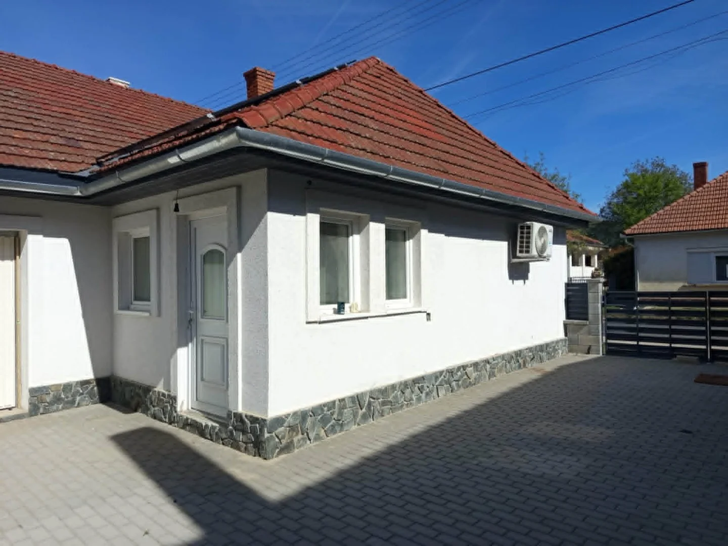 Eladó családi ház Pénzesgyőr - Kép 2