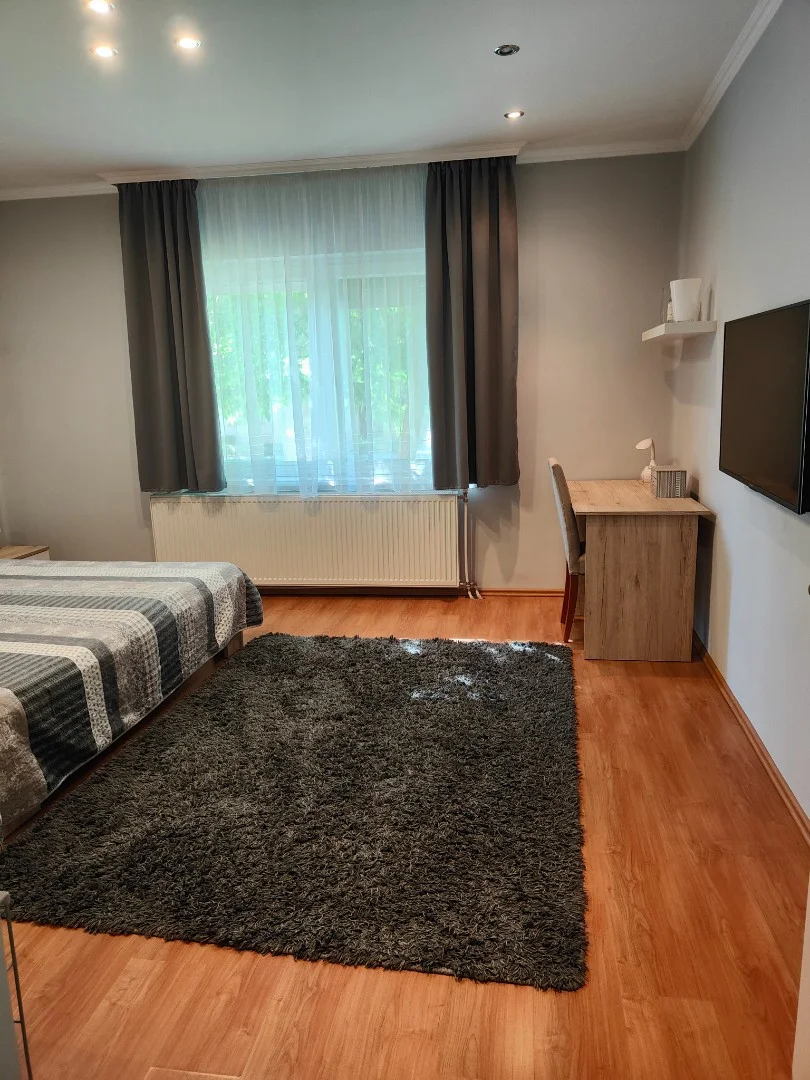 Eladó családi ház Makó Bajza - Kép 8
