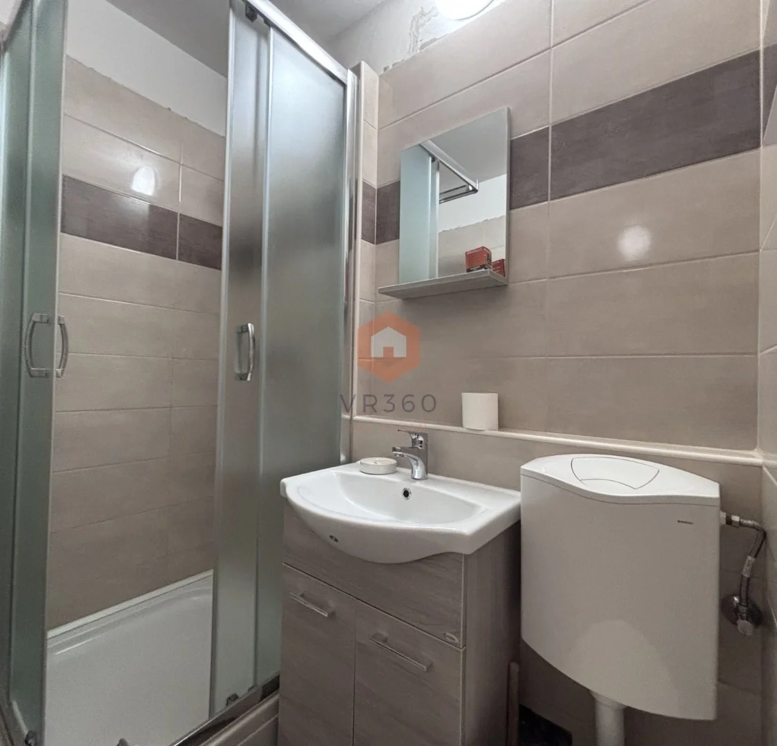 Eladó panel lakás Pécs Melinda - Kép 6