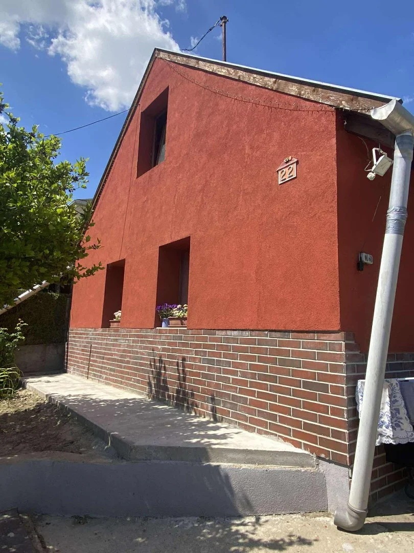 Eladó családi ház Dunaújváros - Kép 2