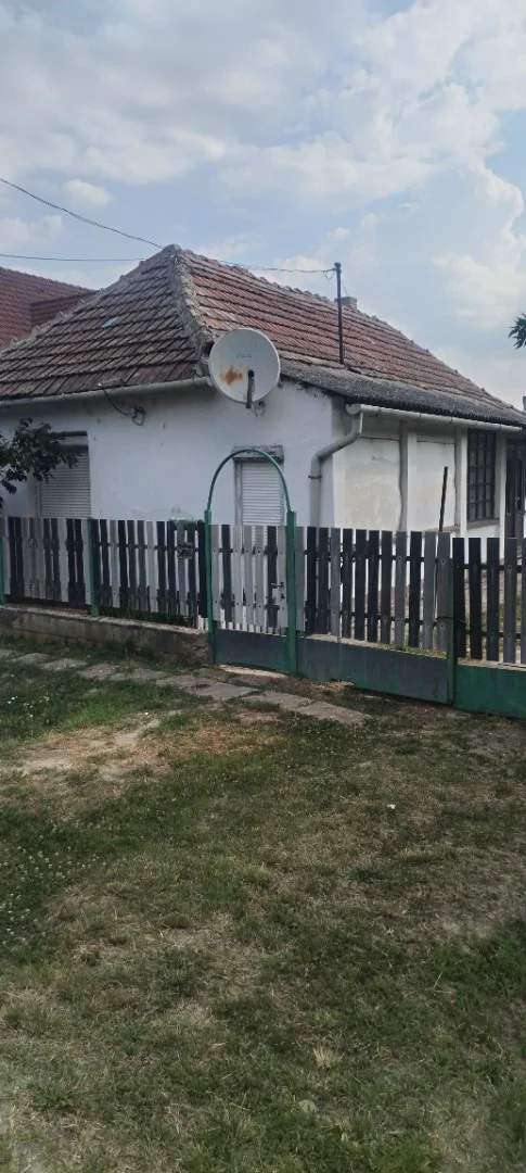 Eladó családi ház Kisköre Dózsa György út