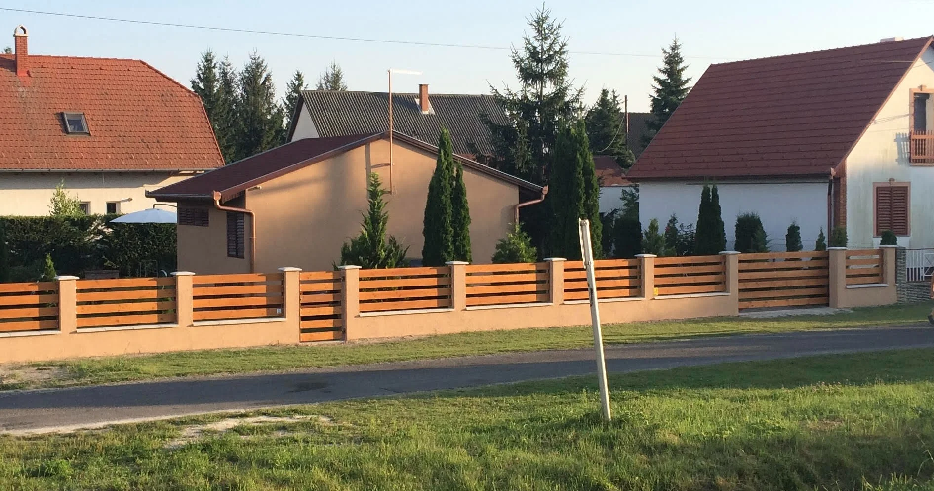 Eladó önálló nyaraló nyaraló / üdülő Balatonmáriafürdő Bajcsy Zsilinszky u.