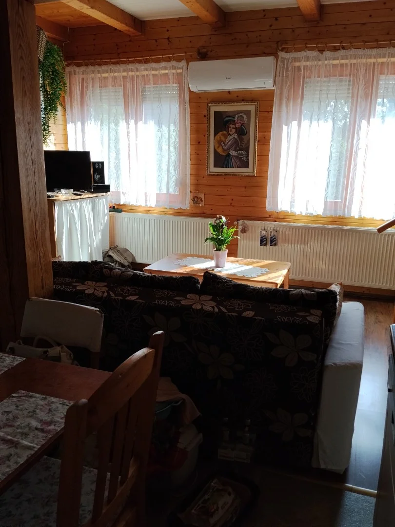 Eladó családi ház Hort József Attila utca - Kép 13