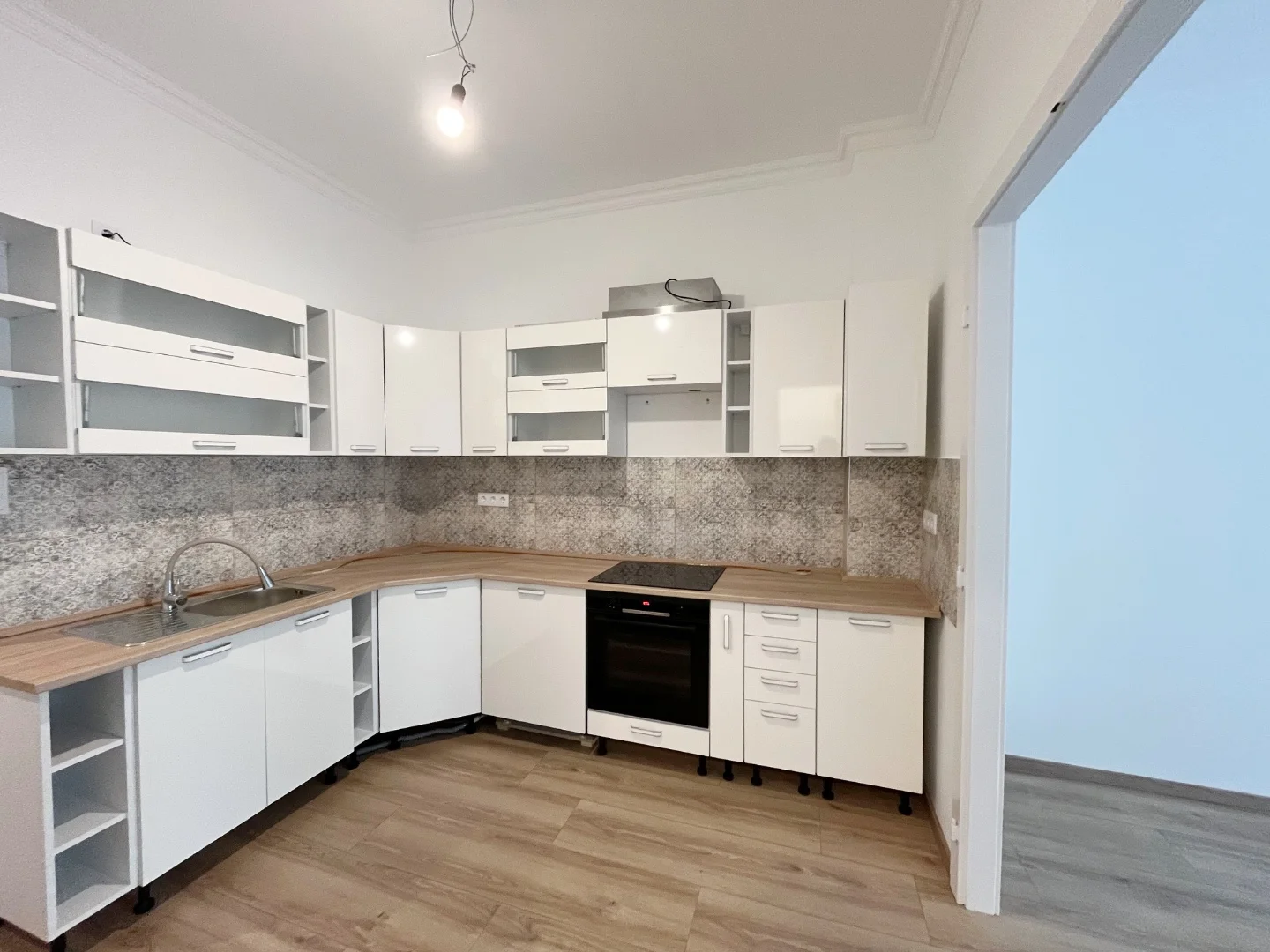 Eladó tégla lakás Budapest 11. ker. Eszék utca