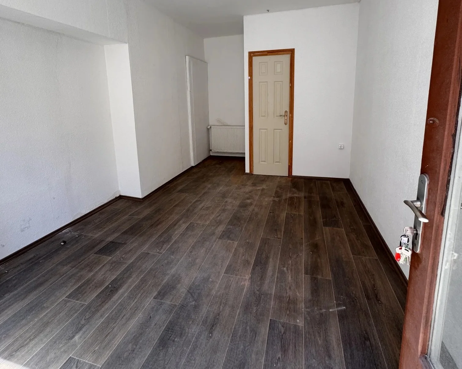 Kiadó iroda / üzlet / kereskedelmi / szolgáltató Pécs Perczel Miklós 27 - Kép 4