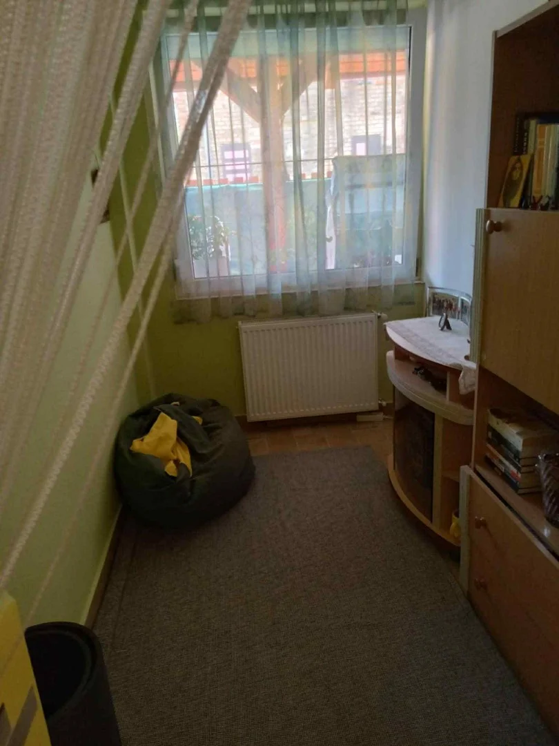 Eladó sorház Budapest 16. ker. Margit utca - Kép 12