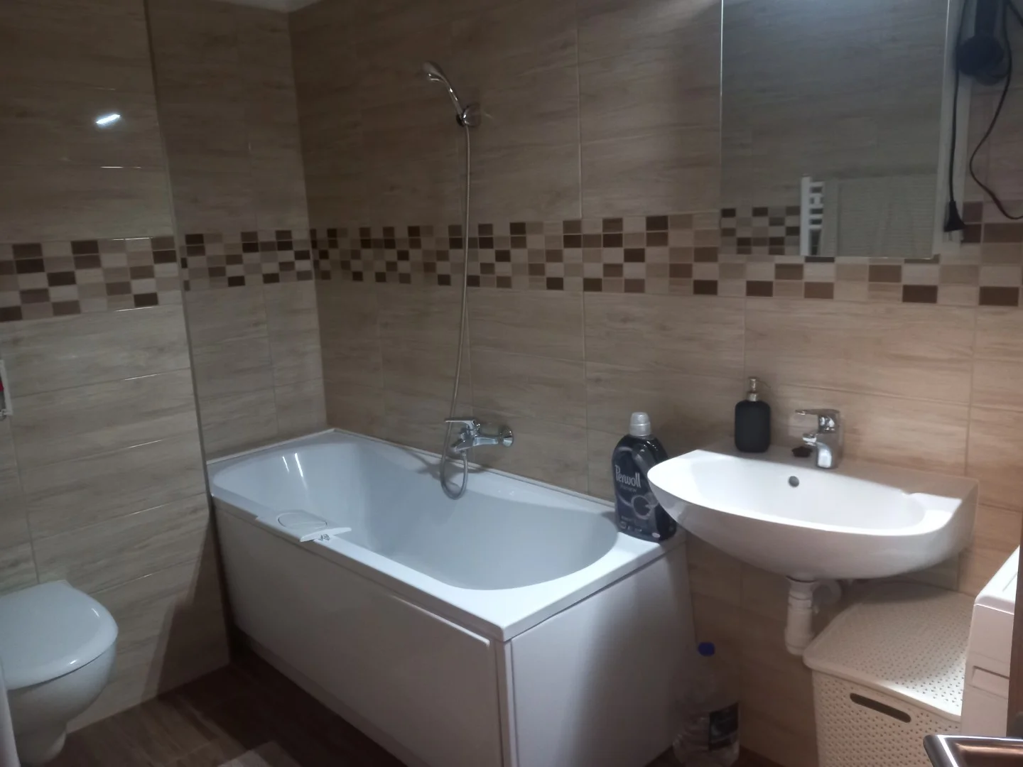 Kiadó tégla lakás Debrecen Hatvan utca - Kép 2