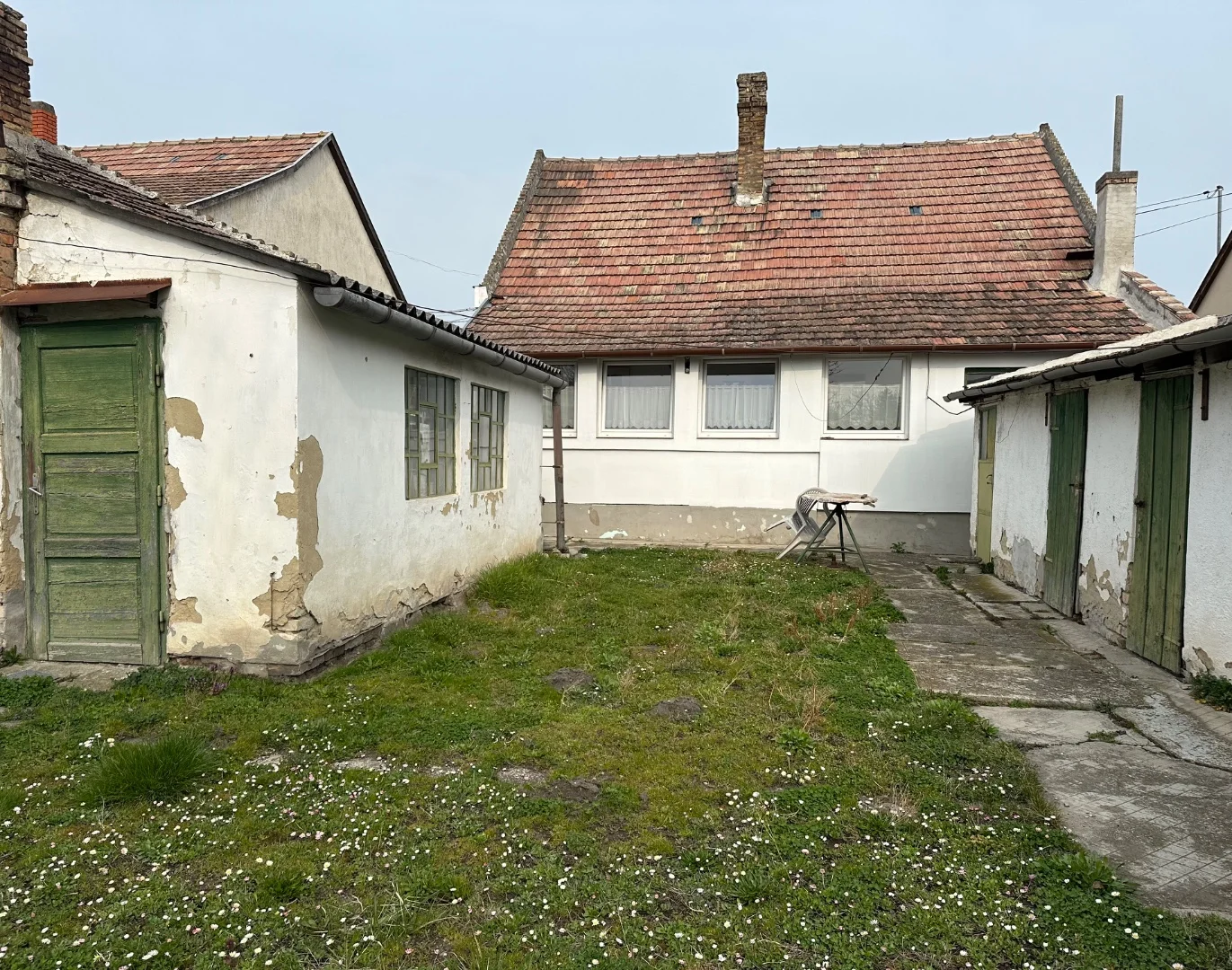 Eladó családi ház Pápa Fiumei - Kép 7