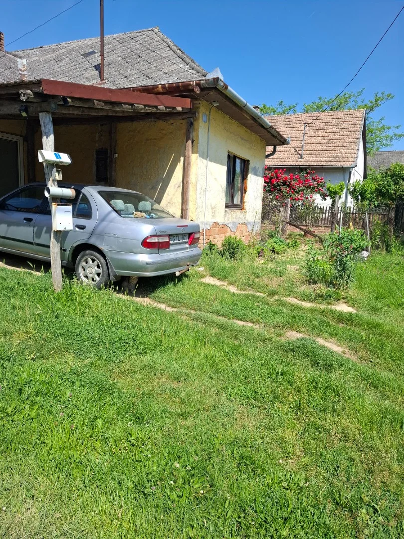 Eladó családi ház Gamás Fő utca