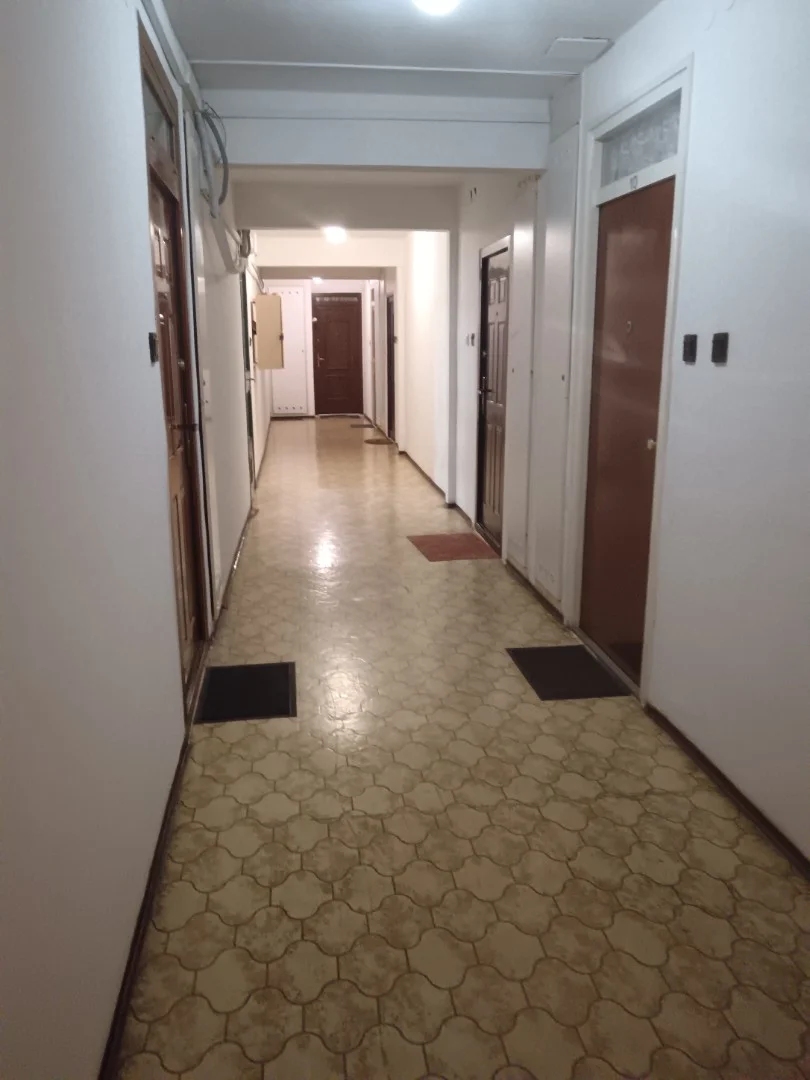 Eladó tégla lakás Szolnok Sarló u - Kép 7
