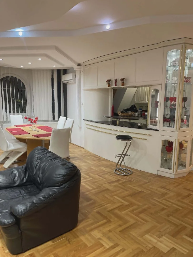 Kiadó tégla lakás Debrecen - Kép 2