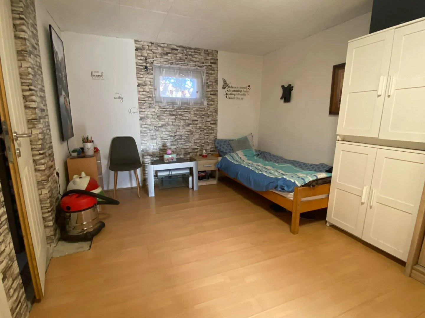 Eladó családi ház Baracs - Kép 13
