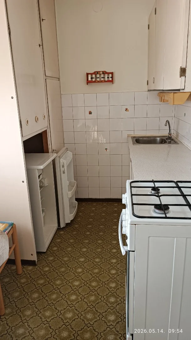 Eladó panel lakás Győr - Kép 8