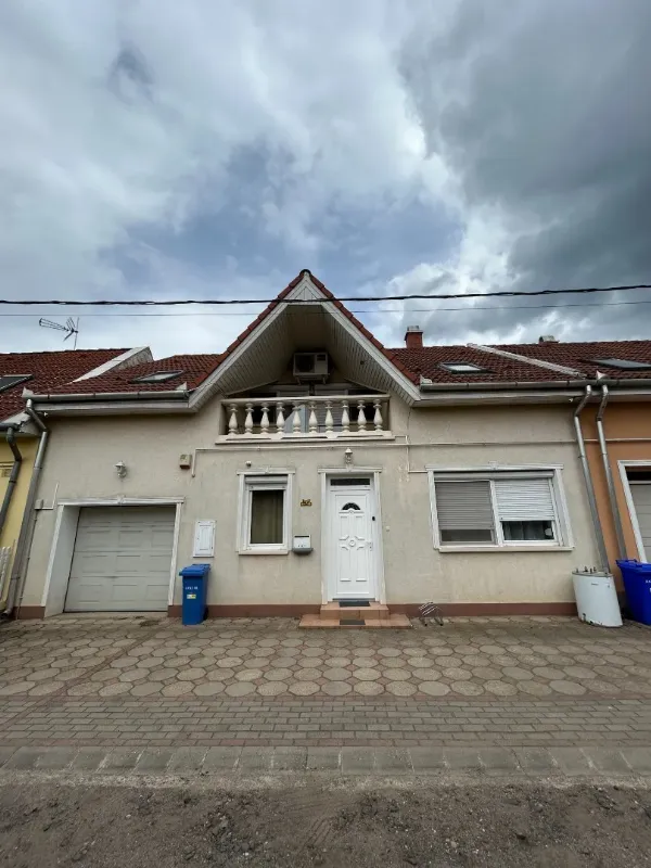 Eladó sorház Debrecen Vámospércsi út