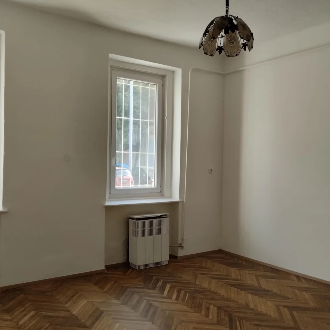 Eladó tégla lakás Budapest 04. ker. - Kép 4