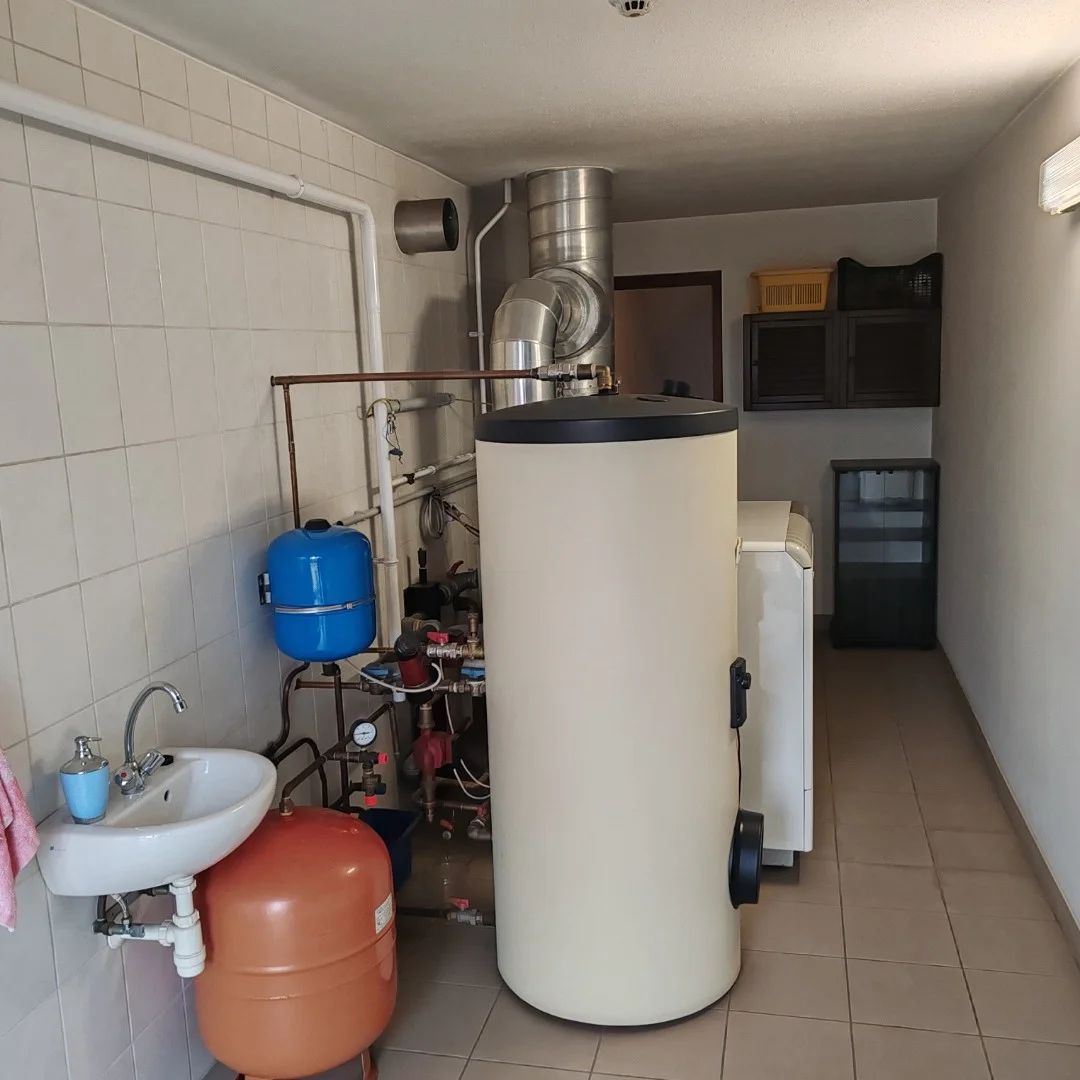 Eladó családi ház Budapest 13. ker. Forgách utca - Kép 11