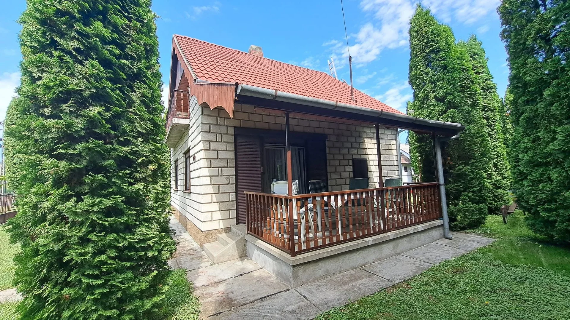 Eladó önálló nyaraló nyaraló / üdülő Balatonmáriafürdő Rákóczi Ferenc - Kép 2
