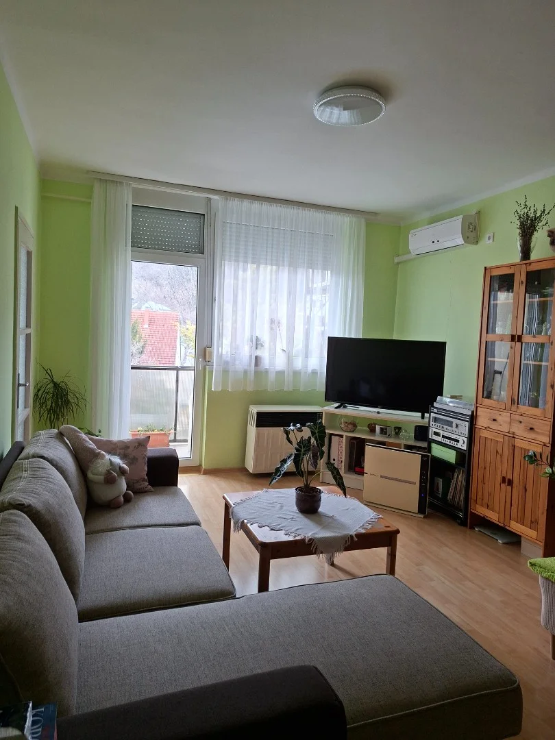 Eladó tégla lakás Szekszárd Bottyán-hegyi ltp. - Kép 5