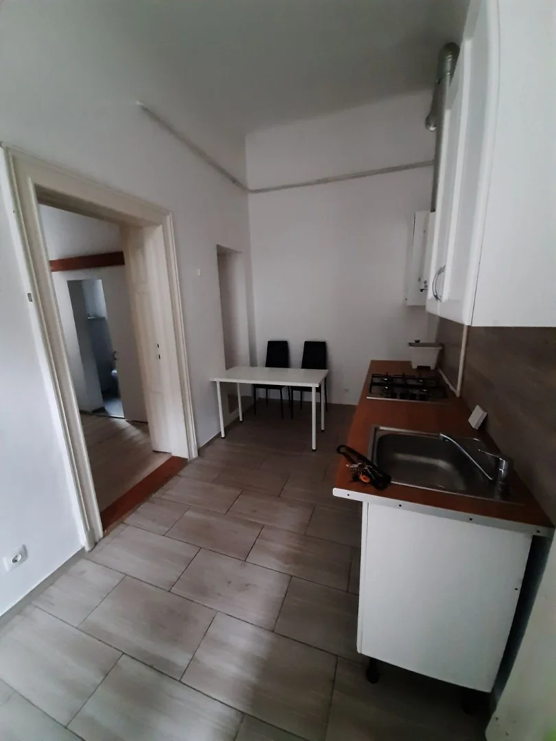 Eladó tégla lakás Budapest 07. ker. István utca - Kép 8