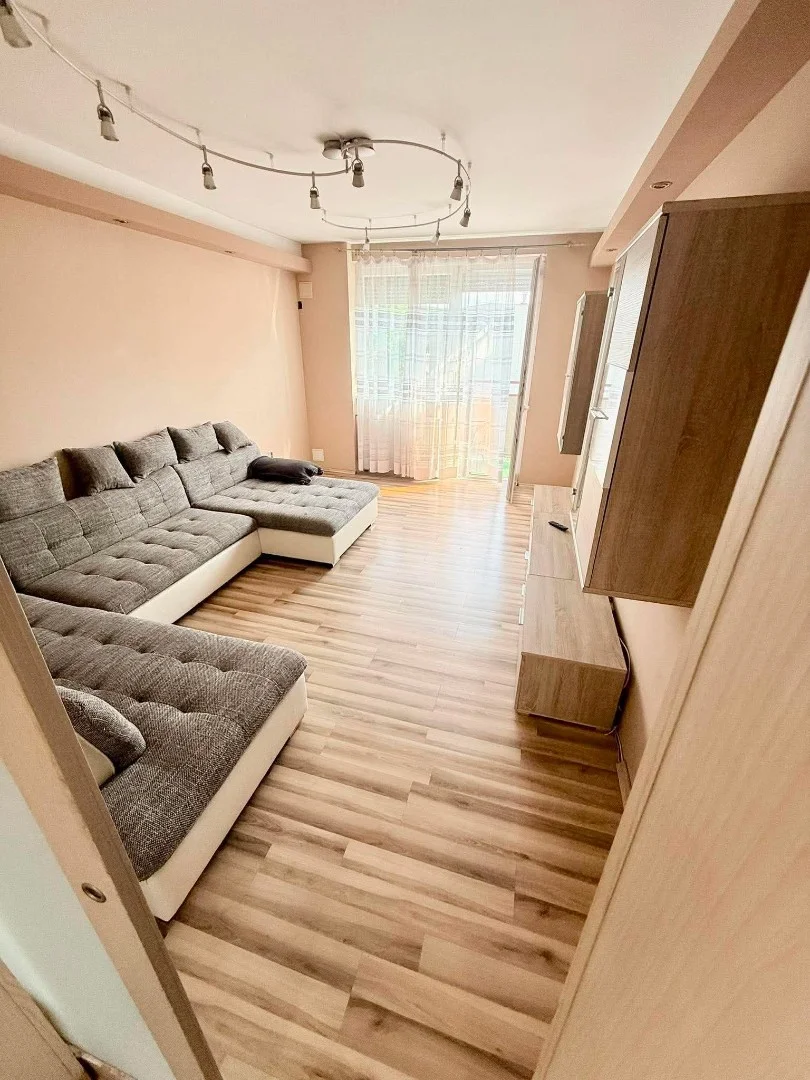 Eladó panel lakás Kazincbarcika Derkovits Gyula tér - Kép 12