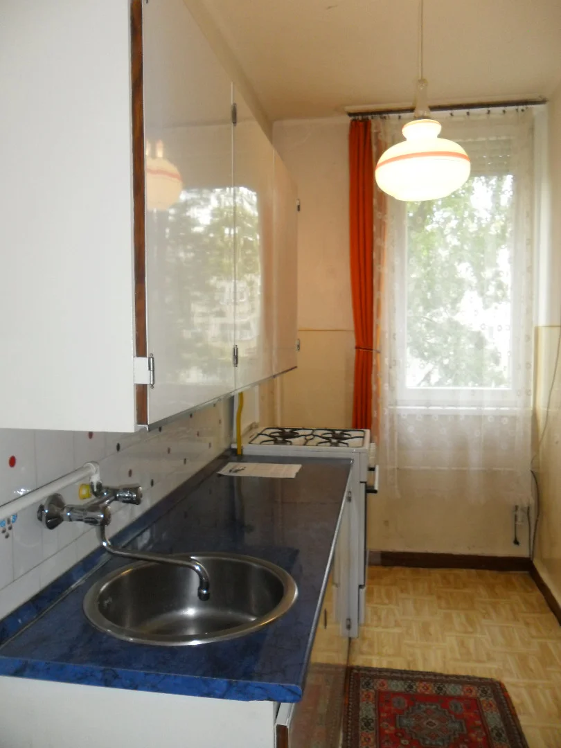 Eladó tégla lakás Debrecen Egyetem sugárút - Kép 9