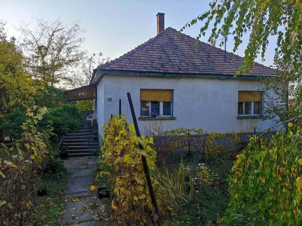 Eladó családi ház Nemesbük