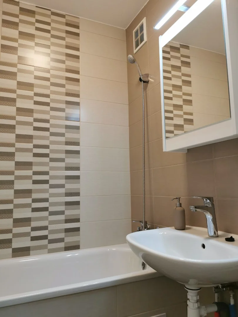 Kiadó panel lakás Debrecen Darabos utca - Kép 15