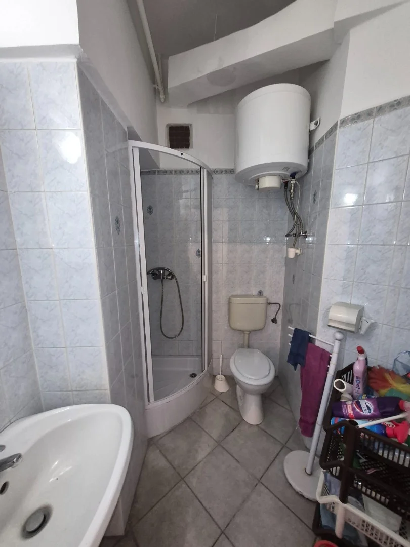 Eladó tégla lakás Pécs Szabadság utca - Kép 8