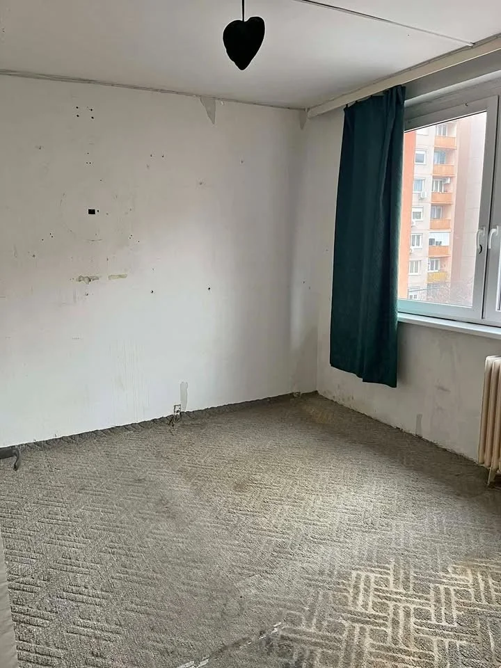 Eladó panel lakás Dunaújváros - Kép 4