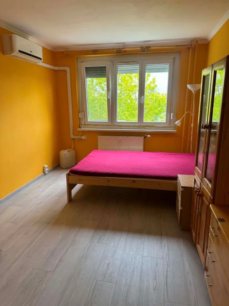Eladó panel lakás Budapest 03. ker. Szőlő - Kép 2