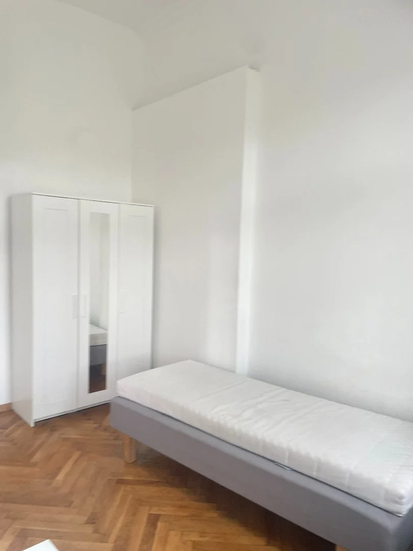 Kiadó tégla lakás Budapest 07. ker. baross tér - Kép 9