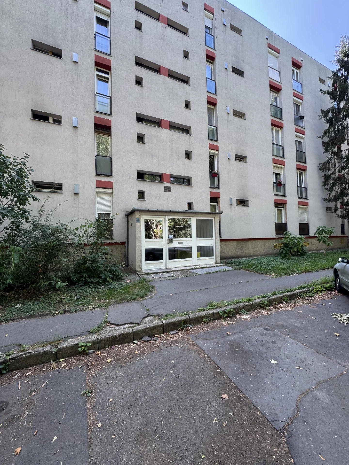 Eladó lakás Pécs Építők - Kép 8