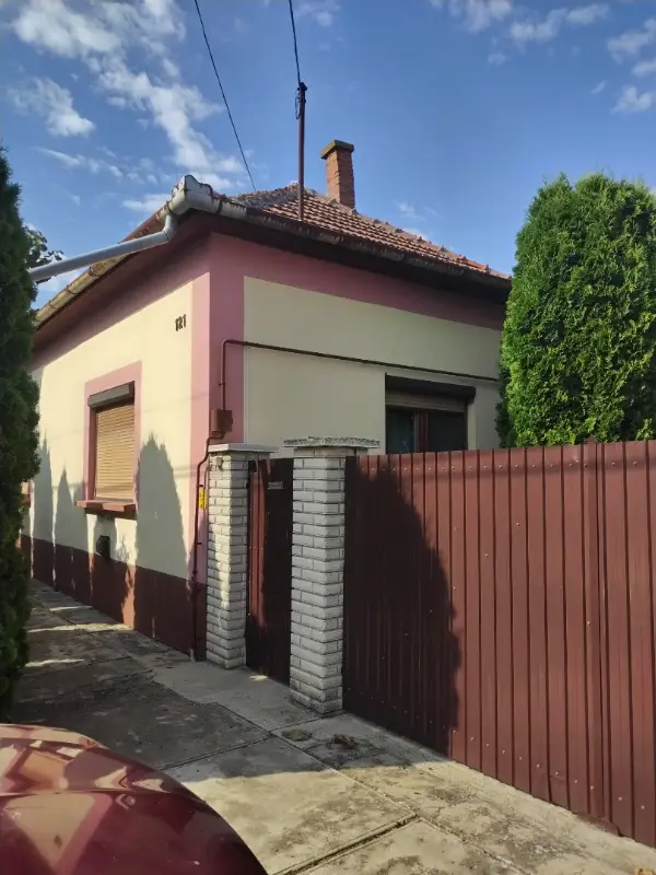 Eladó családi ház Kunágota Bethlen