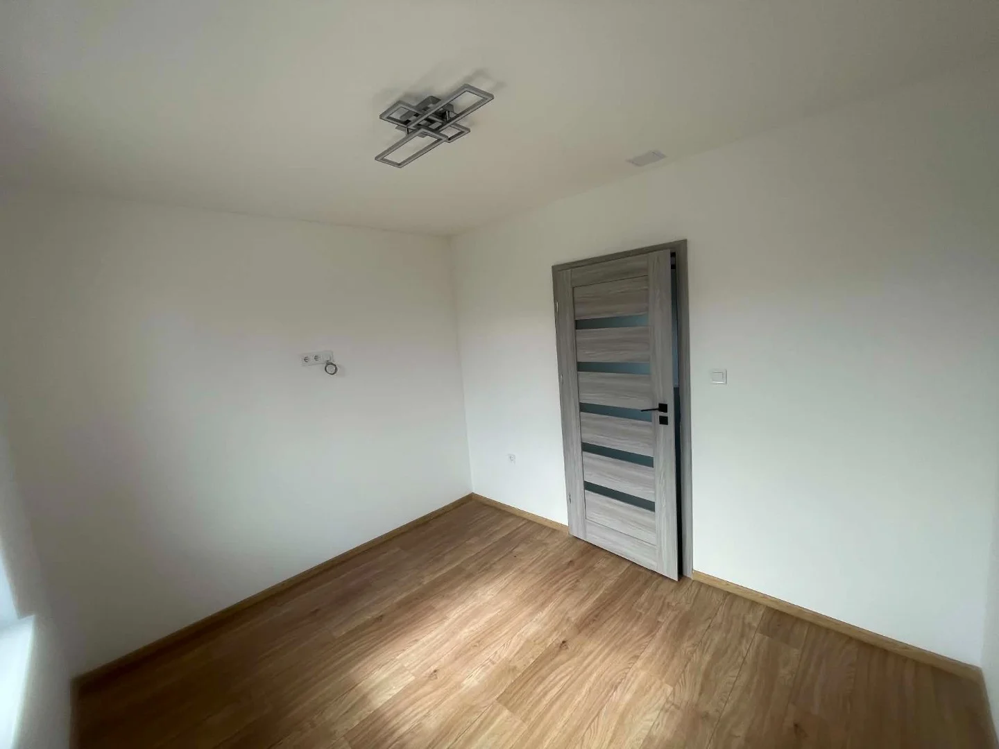 Eladó családi ház Máriapócs - Kép 10
