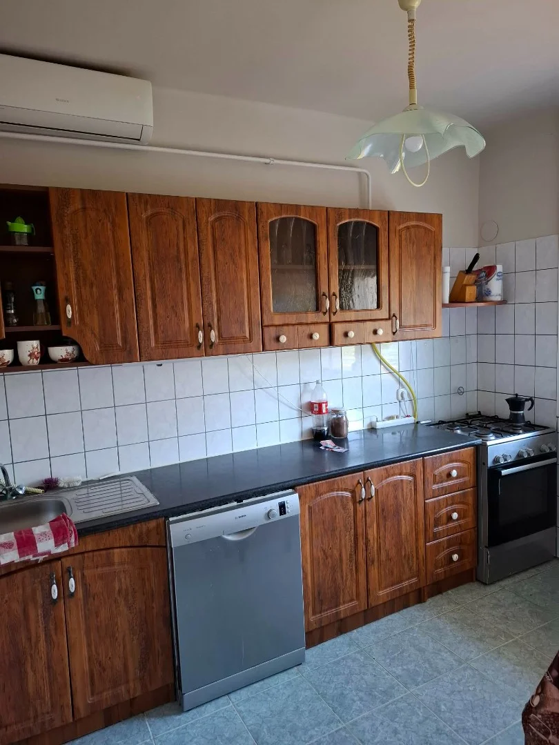 Eladó panel lakás Békés Ady Endre utca - Kép 2